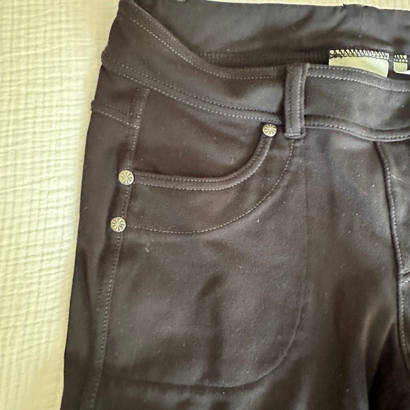 Athleta Cropped Leggings - Black Size Small - Picture 3 of 7